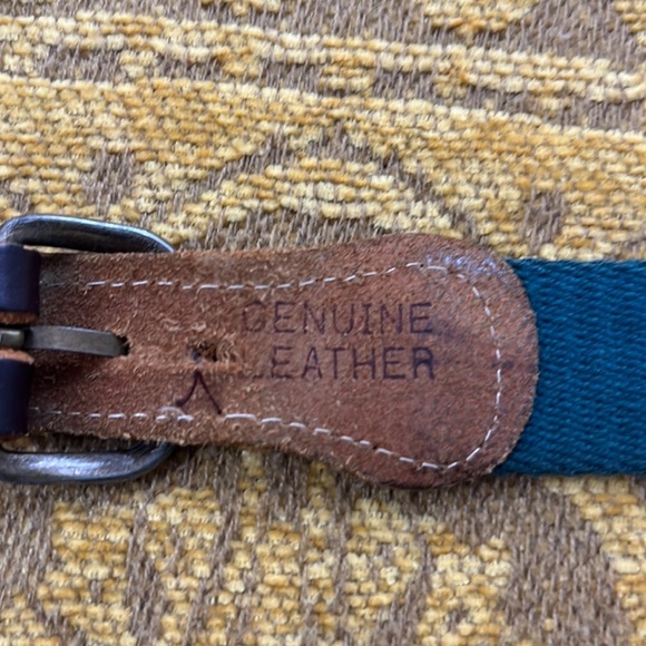 Vintage canvas belt 🖤 - Picture 6 of 9